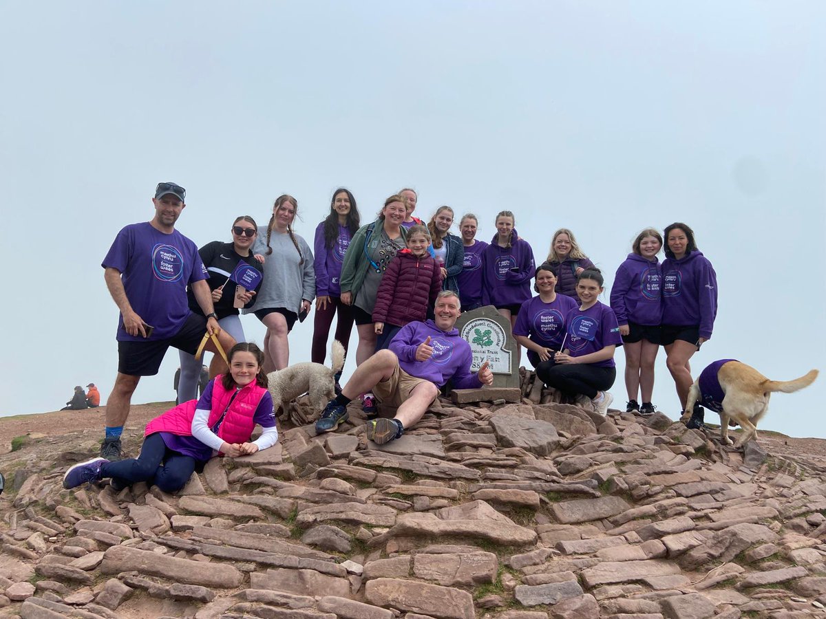 Fantastic walk up Pen y Fan for #fostercarefortnight with <a href="/foster_wales/">Foster Wales</a> colleagues from RCT, Merthyr,  Bridgend, Torfaen and Monmouthshire.