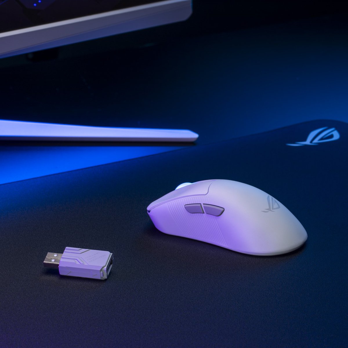 ASUS_ROG's tweet photo. 🖱️⚡The dream team: the #ROGPollingRateBooster paired with the #ROGKerisIIAce. 

Secure yours now or enter the #PerfectYourPrecision campaign for a chance to snag one! 🔥👉 https://t.co/jdrxt6NEon

#gaming #esports https://t.co/5MbDiicap0