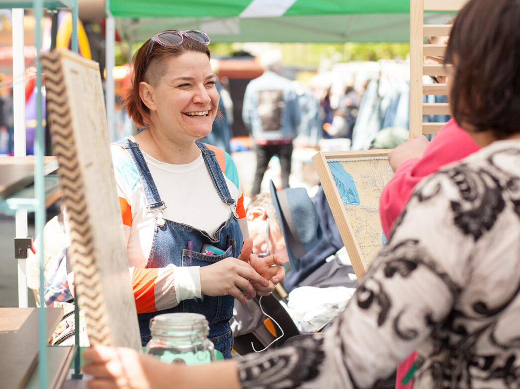 Get ready to jam, grub, and sip at Roxborough Spring Fest! With 50+ artists, food trucks, craft beer, and live music, it's a must-attend event. Saturday, May 18. #visitphilly #thingstodoinphilly #phillyspring
⬇️
vstphl.ly/aw6lpr