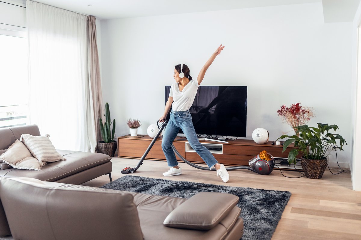 💫Movement is good for the mind💫 Whether it’s a walk close to home, dancing whilst hoovering or an outdoor activity with friends, children, or pets. The best type of movement is doing the things you enjoy the most. 💚 For more: 👉orlo.uk/e0aIw #MHAWSomerset