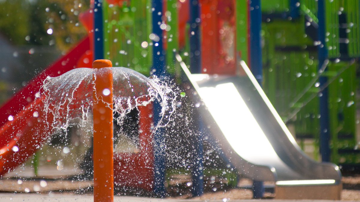The wait is over - our splash pads are now open for the season!☀️💦 Check out our splash pad locations here: ow.ly/RtlP50RK9Cw