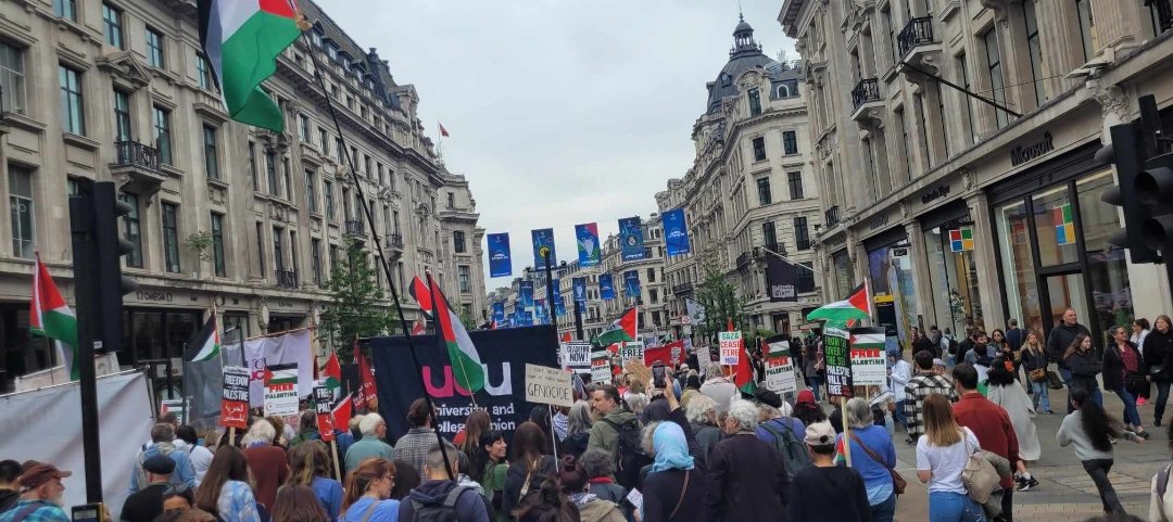 Thanks to our @MTimson70 for representing the Branch at the #Nakba76 march for #Palestine today.🇵🇸 And thanks to our friends at @CamdenUnison for being good comrades!✊🏾 #CeasefireNow #SaveGaza #StopGenocide #FreePalestine #StopArmingIsrsael @PSCupdates @UNISON_global