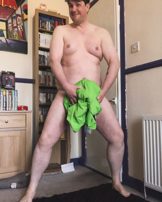 Nothing to wear 🤭 https://t.co/D1DAgOEt2H<a href="/tag/getnaked"class="tags"><span>#getnaked</span></a><a href="/tag/nsfw_twt"class="tags"><span>#nsfw_twt</span></a>