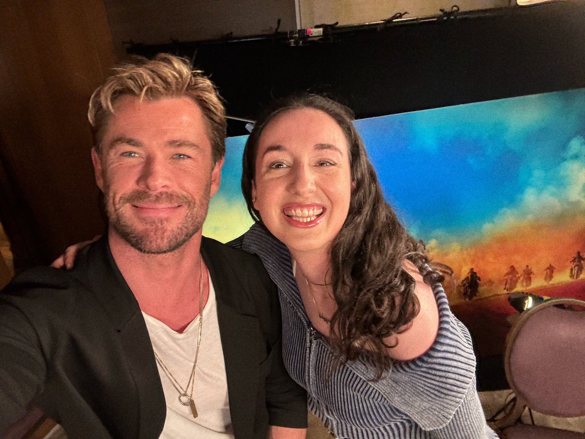 sooo…. this happened! So fun to talk to Chris Hemsworth today and yes… I managed to ask him about his experience with Stray Kids! 👀 keep an eye out on our socials soon I’ll aim to share that soon! - sepi 

#chrishemsworth #straykids #STAY #스트레이키즈 #kpop #madmax