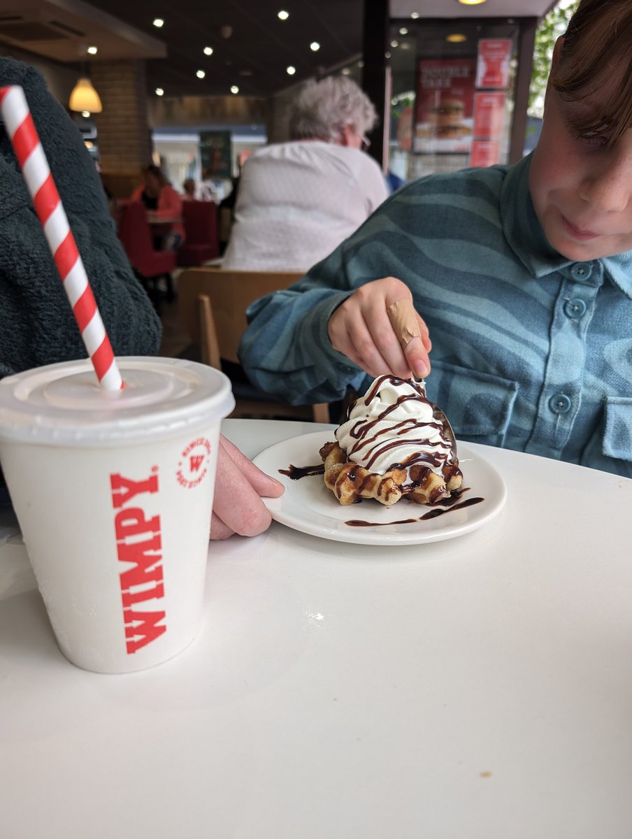 Old schooling it today with a retro @WimpyUK at @KingsLynnLive #90s
