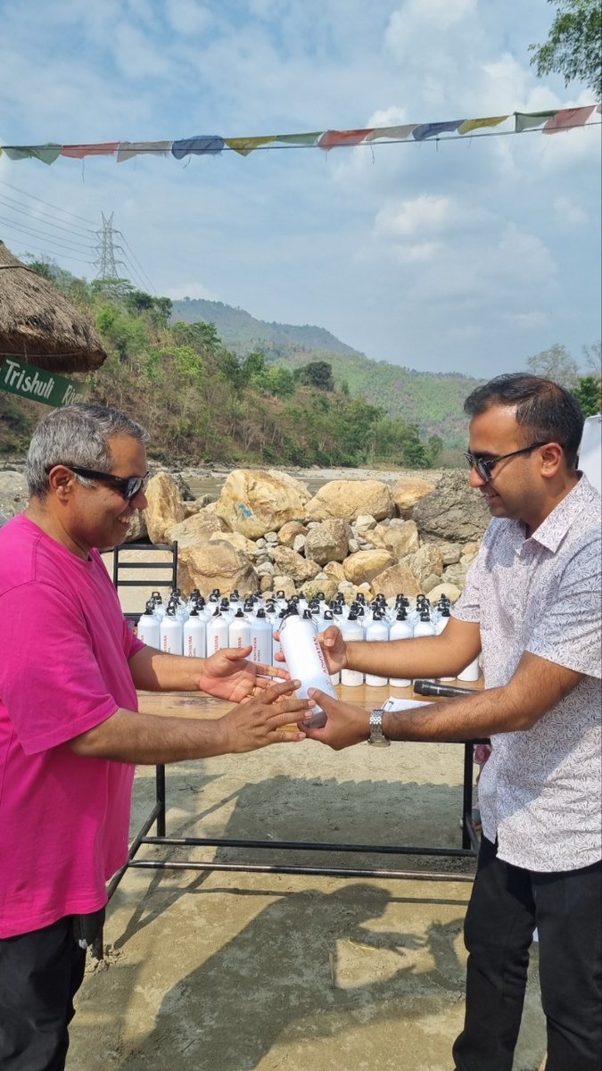 renditangisu's tweet image. A fantastic time with our dedicated staff! Bonding, celebrating achievements, and planning for an incredible year ahead. 

#adhyayanpreschool #adhyayanschool 
#learntoinnovate #designthinking #technology
#reggioemilia #kathmandu #nepal
#TeamBuilding #SchoolSpirit #adhyayanschool