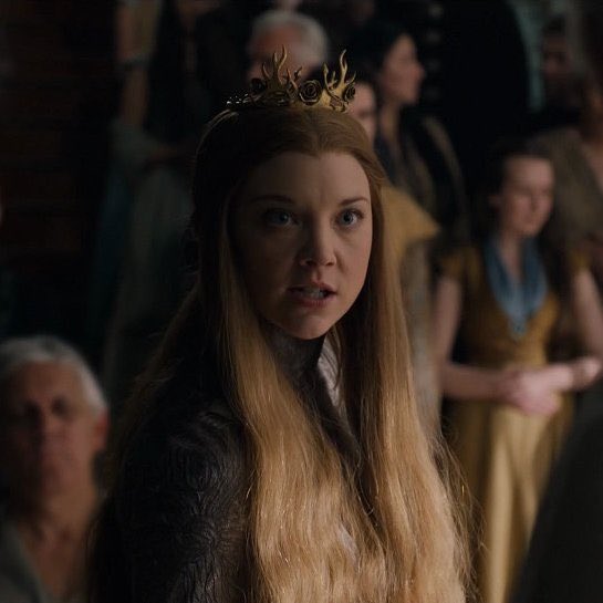 In #GameOfThrones S4 E1, Margaery jokes that if Joffrey has his way, she would end up with a string of dead sparrows around her neck for her wedding day necklace In the S6 finale, Margaery dies surrounded by Faith Militant Sparrows who would not let her escape