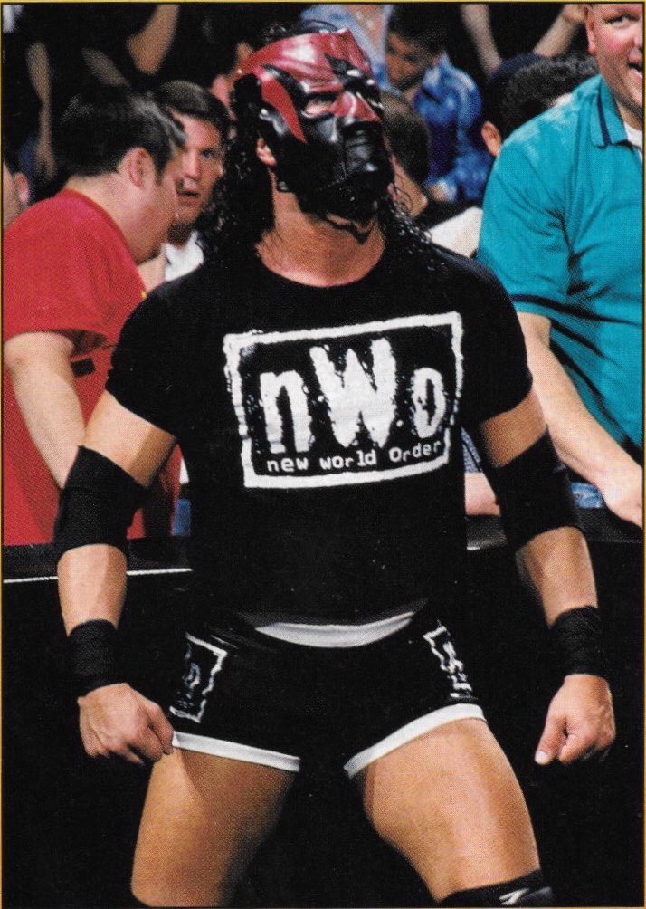 VintageWWFMag's tweet image. X-Pac Wearing a Kane Mask! #Xpac #Kane #NWO