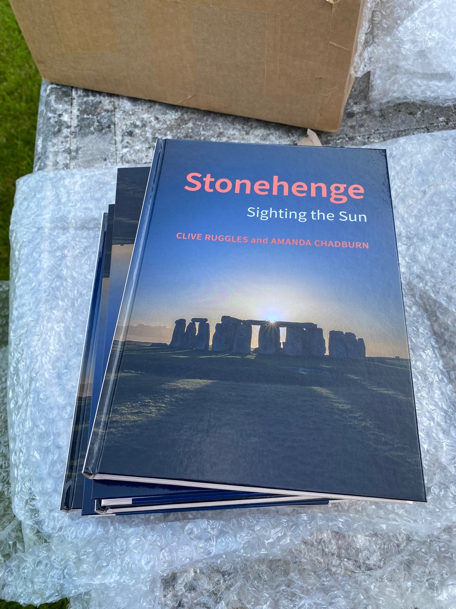 Author’s copies! Delighted our book on #archaeology and #archaeoastronomy at Stonehenge is finally out, published by @LivUniPress for @HistoricEngland.  “This beautifully illustrated book shines new light on this most famous of ancient monuments, and …… 1/2