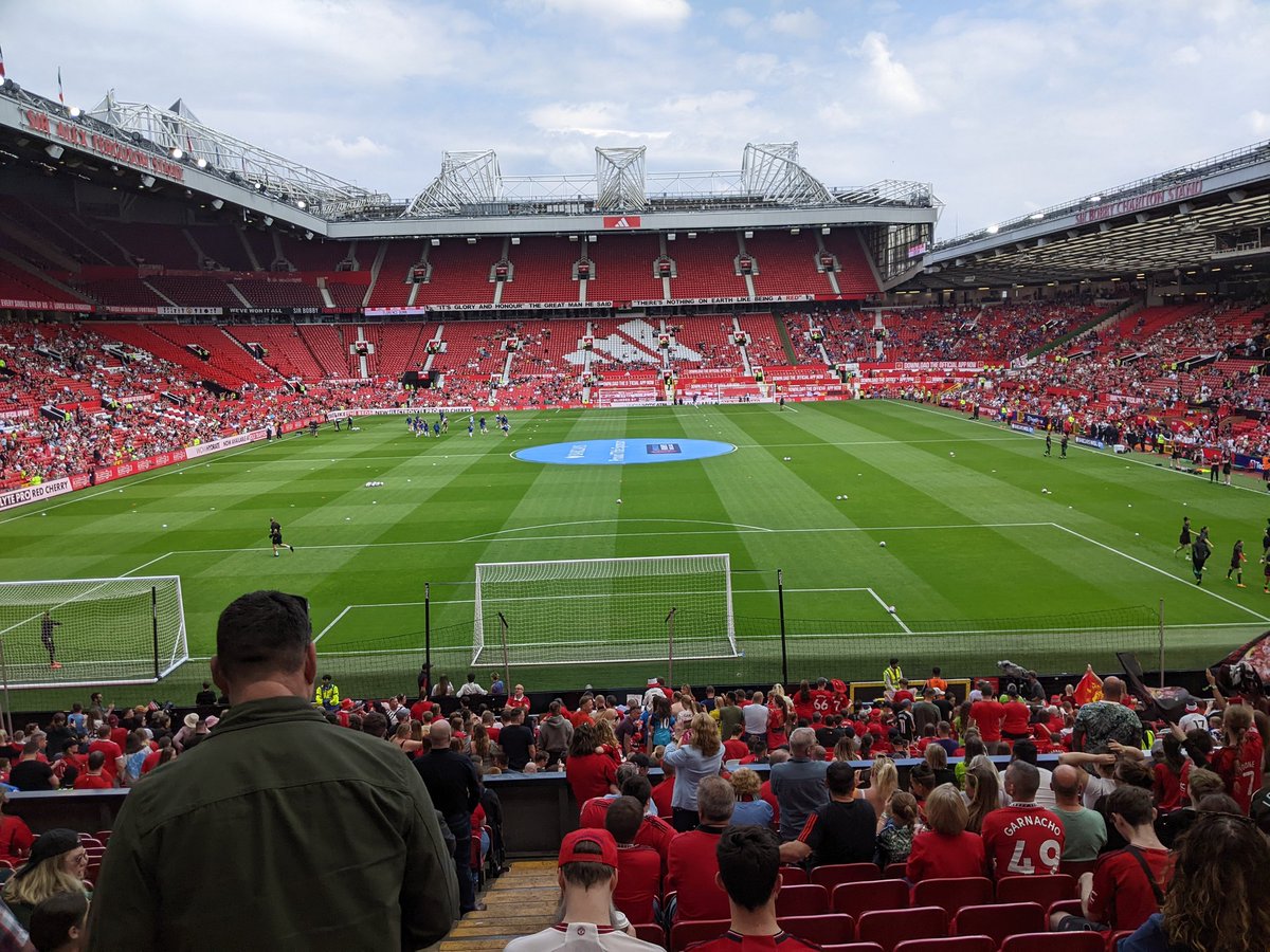 JaGrDa90's tweet photo. @ManUtdWomen https://t.co/tcjl7hrfMl