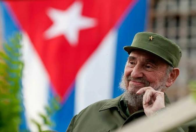 #FidelEnUnaFrase: “En las relaciones internacionales practicamos nuestra solidaridad con hechos, no con bellas palabras (..)” #CubaViveEnSuHistoria