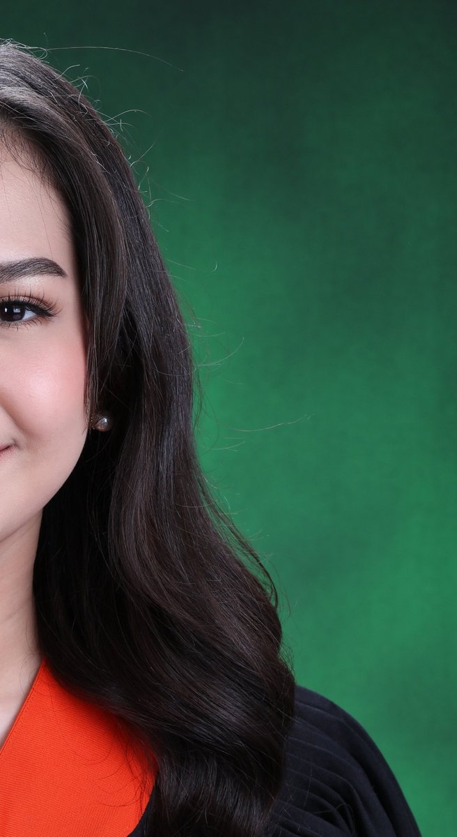 Temchie1's tweet image. Wouldn't be able to do it without tubatu🩵 almost there~🎓🧡