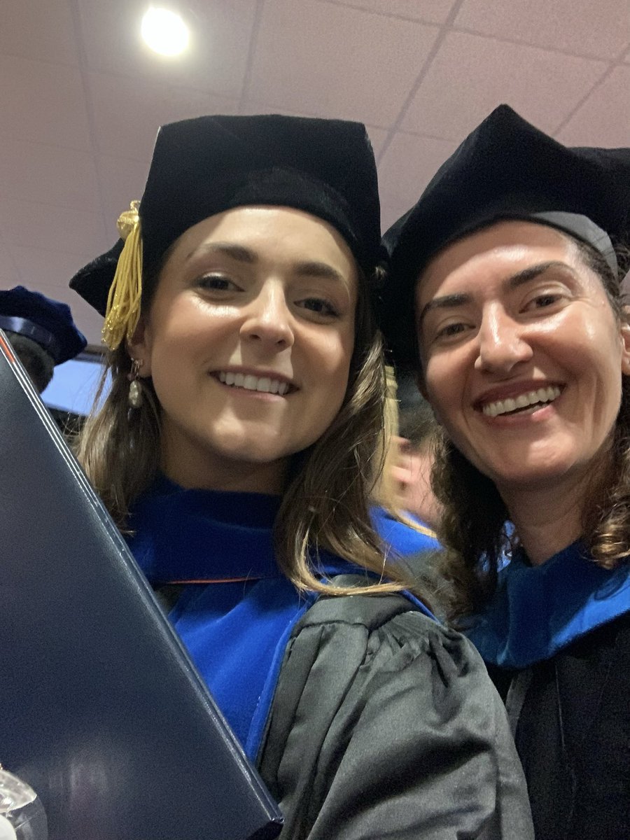 Maria Chahrour (@mariachahrour) on Twitter photo Celebrating the accomplishments of Dr. <a href="/laurettahayek/">Lauretta El Hayek</a> this past week at the <a href="/UTSWGradSchool/">UTSW Graduate School of Biomedical Sciences</a> commencement 🎓🎊🧠🧬 Celebrating the accomplishments of Dr. <a href="/laurettahayek/">Lauretta El Hayek</a> this past week at the <a href="/UTSWGradSchool/">UTSW Graduate School of Biomedical Sciences</a> commencement 🎓🎊🧠🧬