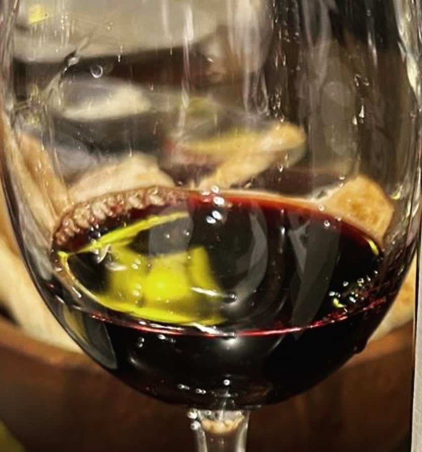 Here’s what was #inmyglass 🍷 Produced by Rutini Wines,trailblazers in vine cultivation in the Uco Valley. They used 100% Malbec from its vineyards in Gualtallary, so that you can have the best of the region #inyourglass 🍷 Read more: instagram.com/p/C7HI47qLNi6/…
