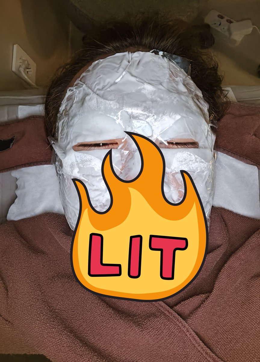 久しぶりにエックスを開きました
韓国に行って美容体験してきました🔥
韓国語しか通じない美容皮膚科に潜入

マッサージも受けてこればよかった💦

オイルマッサージの体験して腕を磨けばよかった
次回は体験してみたいと思った♥
 #オイルマッサージ  #アロママッサージ  #性感マッサージ  #韓国美容