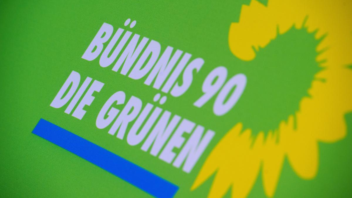 Grüne beschließen 15-Punkte-Paket gegen Rechtsextremismus und die AfD to.welt.de/6Kzmp6S