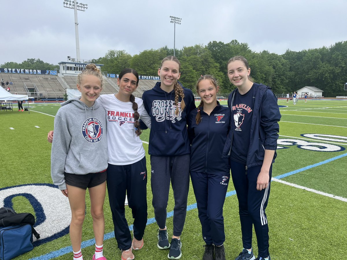 Some of our track stars had so much fun at @mhsaa Regionals last night, they decided to come back for some more this morning! #FranklinMADE @fhspatriots @TheColonyFHS @LivoniaDistrict