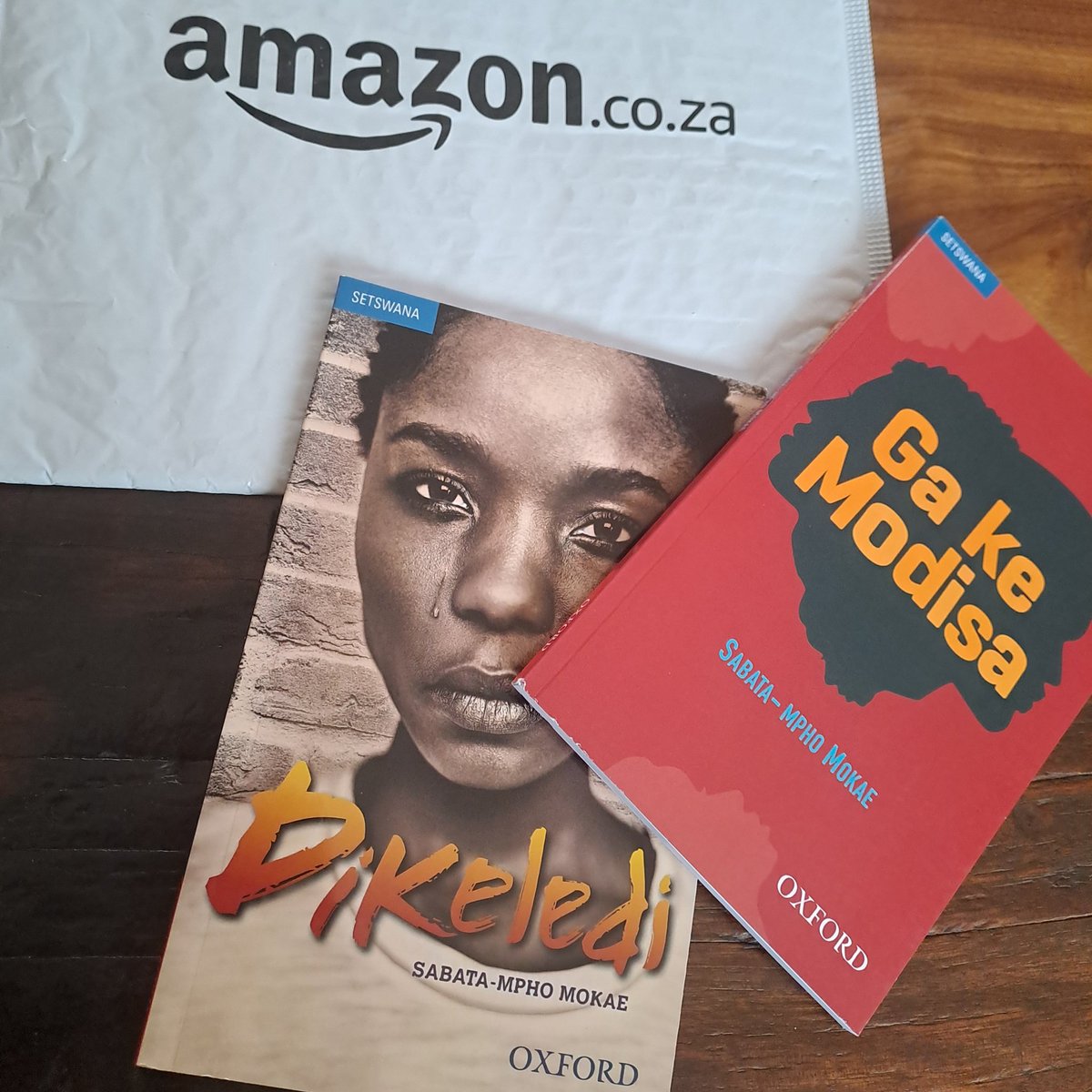 Earlier in the week, these two titles were sold out at Amazon South Africa. They have them in stock again at 50% discount (R100.98 per copy). amazon.co.za