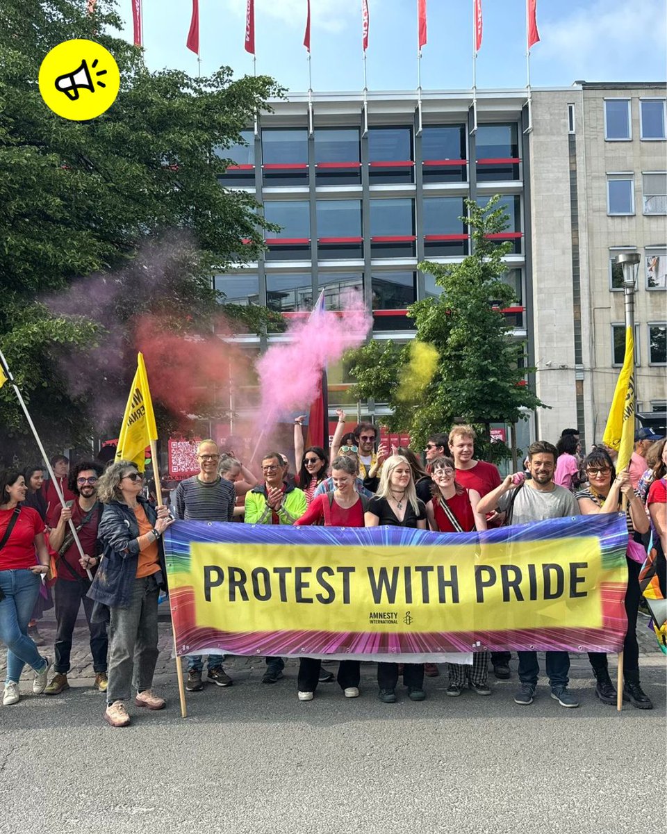 Une énergie et une solidarité incroyables aujourd’hui à la #BrusselsPride ! Nous avons rappelé notre soutien à la @TransPrideIst Pourquoi ? 👉En #Turquie organiser une Pride = se faire tabasser, humilier, arrêter. En Belgique aussi, le travail continue amnesty.be/elections-just…