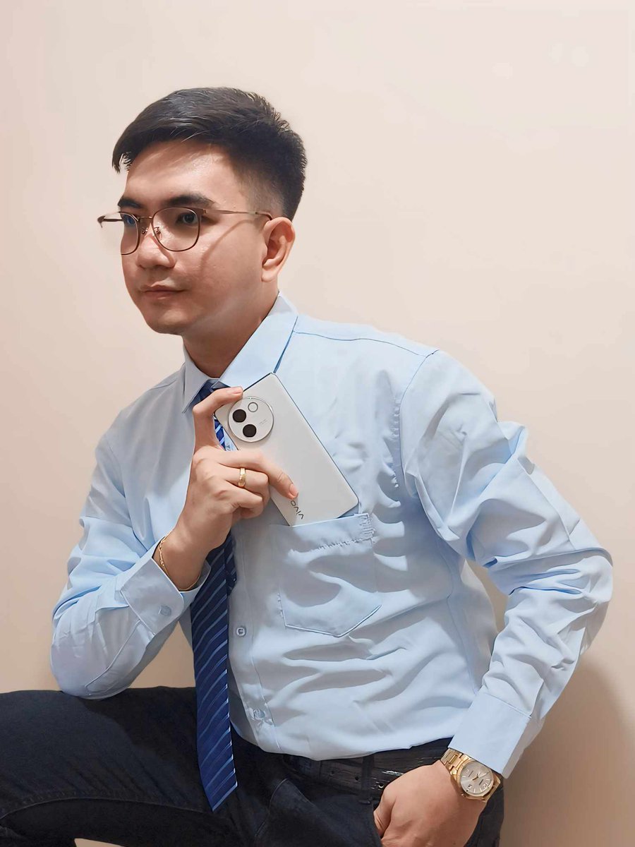 aejayjuance06's tweet photo. Hey, Vivo Fans! 💙 https://t.co/Uu4R6rHowY