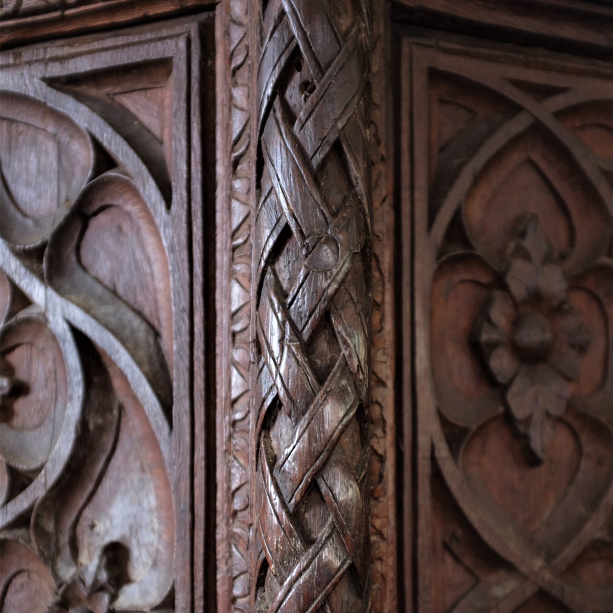 Modbury #Devon Pulpit made up of wainscot panels from former chancel screen. Beautiful work. 📸: my own #SundaySermons