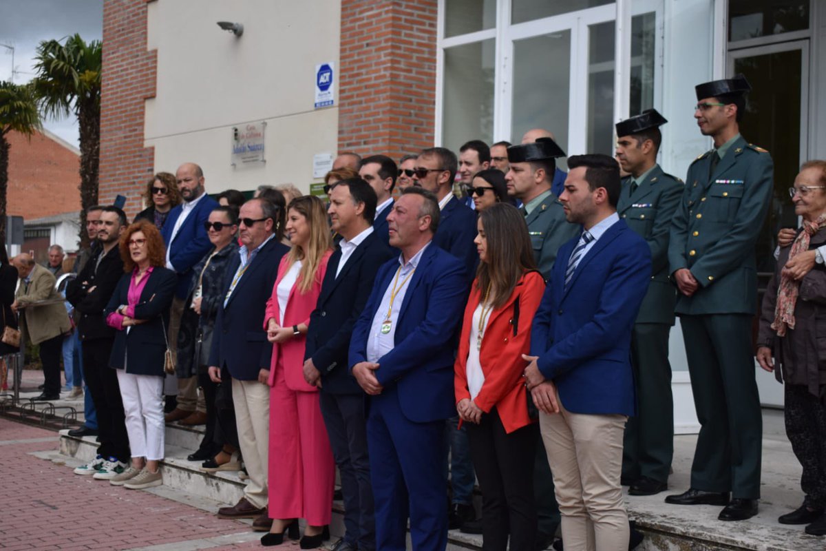 📜 Fiesta  del Villazgo en Aldeamayor de San Martín.

➡️ El diputado <a href="/robertomigallon/">Roberto Migallón</a> participa en la Recepción de Autoridades invitado por el alcalde <a href="/AAldeamayor/">Ayuntamiento de Aldeamayor</a>, Fernando de la Cal.

🏅 Y entrega a María Luisa Rico el premio a la mejor autónoma local.