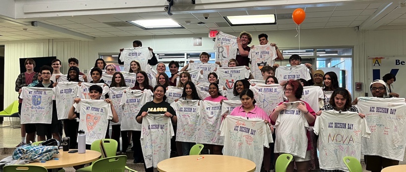 Margaret Chung (@margaretchungcc) on Twitter photo Congratulations, <a href="/APSCareerCenter/">Arlington Career Center</a> seniors, on sharing your amazing future during our Decision Day! We are so proud of you! <a href="/AccCounseling/">apsacccounseling</a> Congratulations, <a href="/APSCareerCenter/">Arlington Career Center</a> seniors, on sharing your amazing future during our Decision Day! We are so proud of you! <a href="/AccCounseling/">apsacccounseling</a>