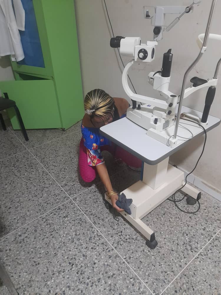 Desinfección terminal en el servicio de oftalmología del CDI 
@Cdibiruaca19033
@PaezCdi
@cooperaapu
@cubacooperaven @MINSAPCuba @PardoRegla @japortalmiranda @DrRobertoMOjeda @FidelidadACuba
#CubaPorLaVida
#CubaCoopera
#21AniversarioBarrioAdentro
#TuEresElPresente #VamosConTodo