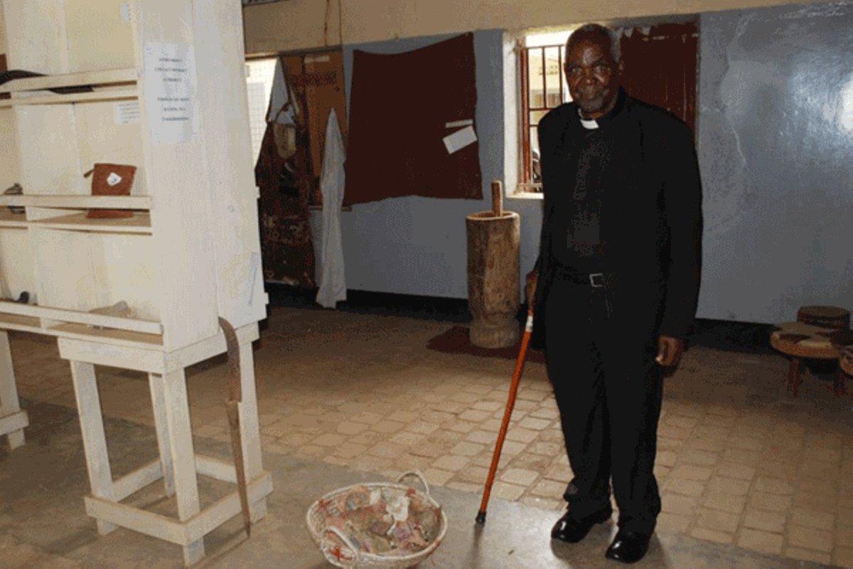 St. Luke Community Museum, is located at Kiteredde- Kyotera along Masaka-Mutukula Road. Opened in 2012, it was initiated by the Late Bro. Anatoli Wasswa of the Bannakaroli Brothers of Masaka Catholic Diocese to preserve cultural heritage and traditional medicine. #HappyIMD🇺🇬