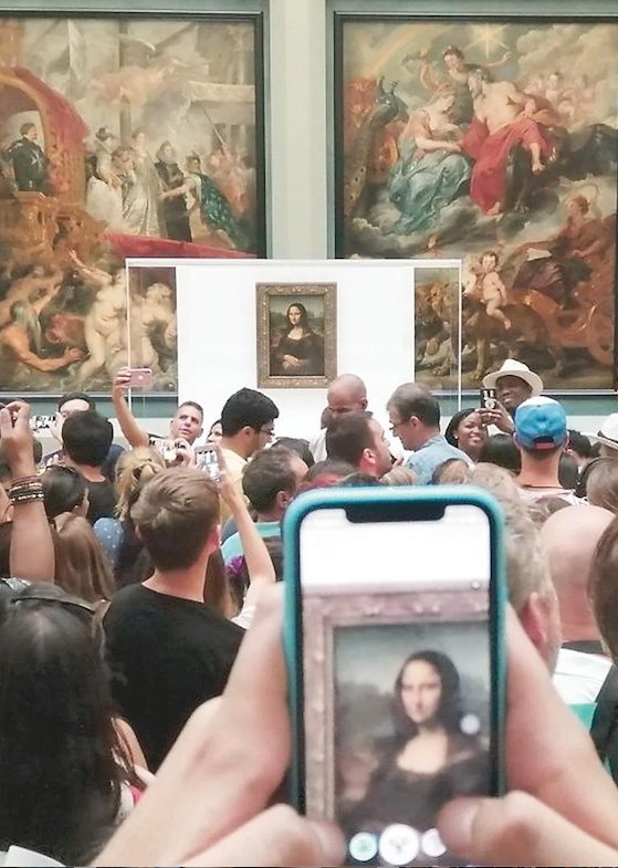 En Aries <a href="/AIBR_/">AIBR. Asociación Iberoamericana de Antropología</a> acaba de salir publicado un breve ensayo que he titulado «Los turismos del turismo», donde planteo que, al menos desde la socioantropología, debemos dejar de pensar/hablar del turismo en singular. 

Espero que lo encuentres interesante:

aries.aibr.org/articulo/2024/…