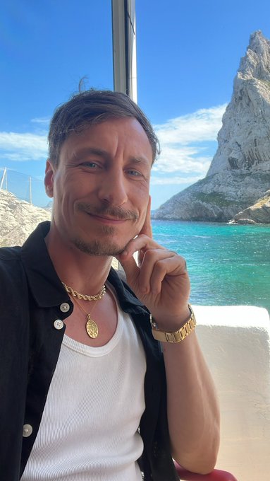 Weitere Gr&uuml;&szlig;e aus Marseille 🥰 besonders an den #weedmob 😜 https://t.co/BUzh30kHB6<a href="/tag/weedmob"class="tags"><span>#weedmob</span></a>