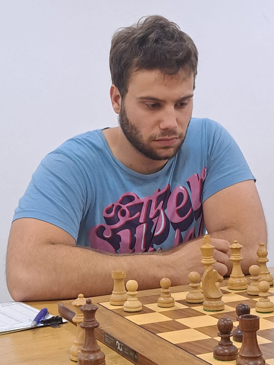 El MI Gerard Ayats, Campió de Catalunya 2024 escacs.cat/index.php/publ…