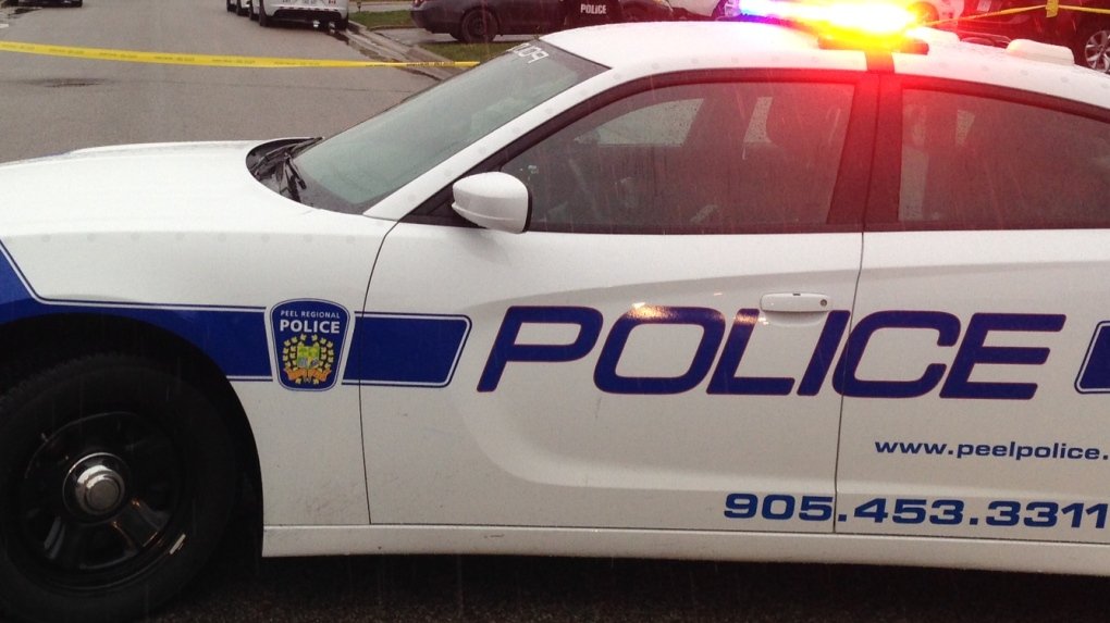 JUST IN: Man fatally shot and found on Brampton driveway. cp24.com/news/man-fatal…