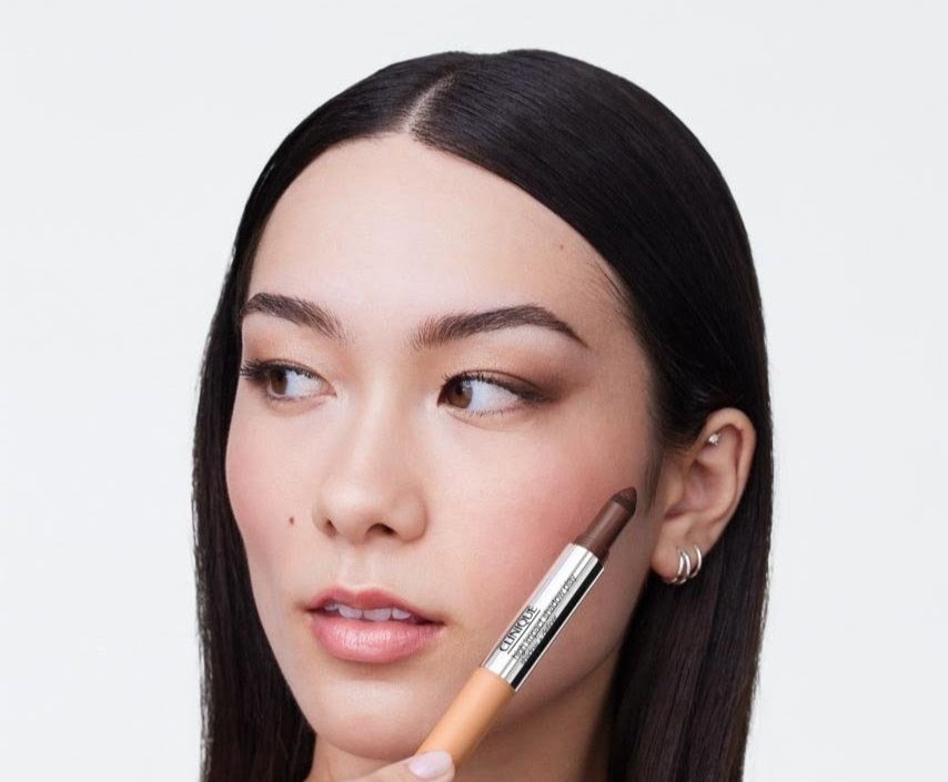 coolandcocos's tweet photo. Las nuevas sombras High Impact™️Shadow Play Shadow + Definer son las sombras más versátiles, fáciles y cómodas que @Clinique ha lanzado nunca. No se desplazan con facilidad, y tienen una duración de hasta 12 horas sin cuartearse. https://t.co/vl0aL9Sivk