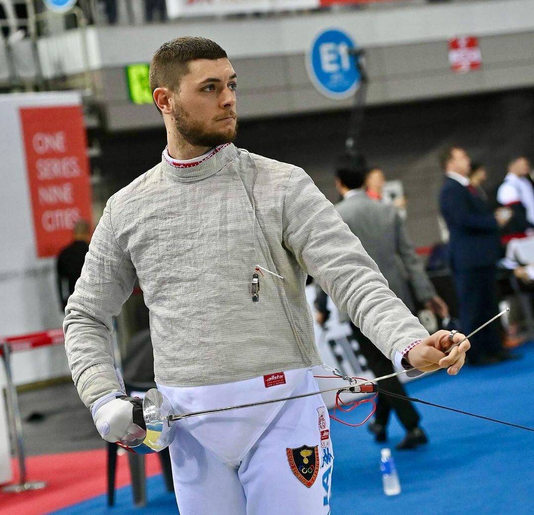 Grande Matteo Neri in Coppa del Mondo di sciabola!!! 🤺

A Madrid, l’azzurro sale sul terzo gradino del podio!!! 👏

Superrrrrr!!! 💙

#ItaliaTeam @Federscherma #fencing