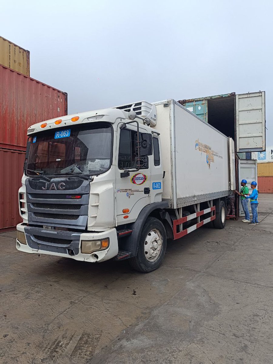 #18Mayo #Servicios || Nuestros almacenes son como cofres seguros para los alimentos. Temperatura controlada, higiene impecable y personal capacitado es lo que te ofrece la empresa socialista <a href="/LogicasaOficial/">LOGICASA OFICIAL</a>.
#VenezuelaSiempreVence