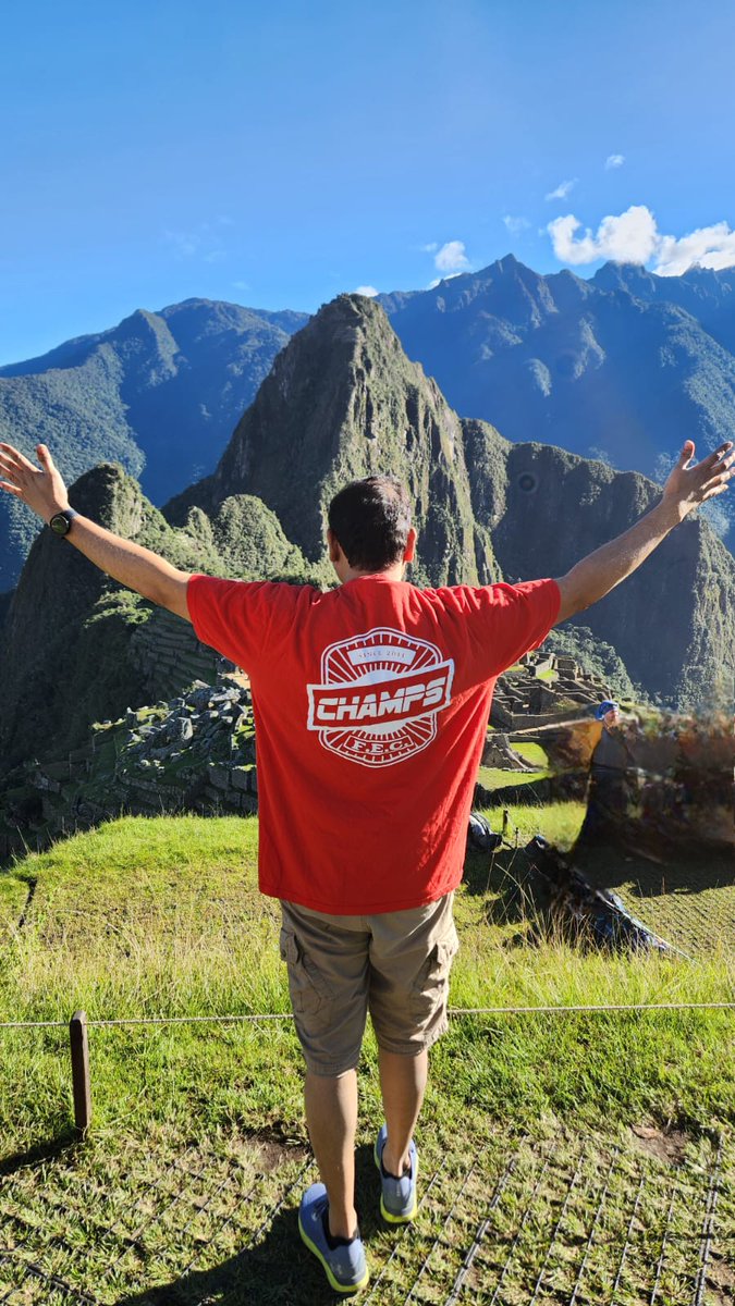 CHAMPS does #MachuPicchu!!! ⛰🇵🇪

Awesome photo from one of our awesome CHAMPS team members who is currently in Peru!! 🏔

Safe travels and thanks for sending this back to your CHAMPS fam ❤️

Reserve your bowling lane online:
booking.resdiary.com/widget/Standar…

#MiltonON #MiltonOntario