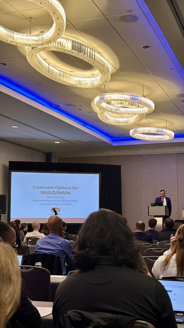 ⭐️ first year fellow <a href="/AdamMJacob/">Adam M. Jacob, DO</a> speaking on tx for MASLD <a href="/DDWMeeting/">Digestive Disease Week</a> #DDW2024 <a href="/GW_Gastro/">GW Gastroenterology Fellowship</a> <a href="/DCVAMC/">WashingtonDCVAMC</a>