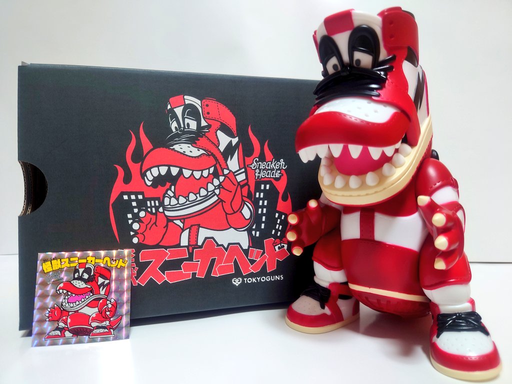 ソフビシリーズ 怪獣スニーカーヘッド シカゴカラー (TOKYOGUNS ソフビシリーズ 怪獣スニーカーヘッド シカゴカラー (TOKYOGUNS