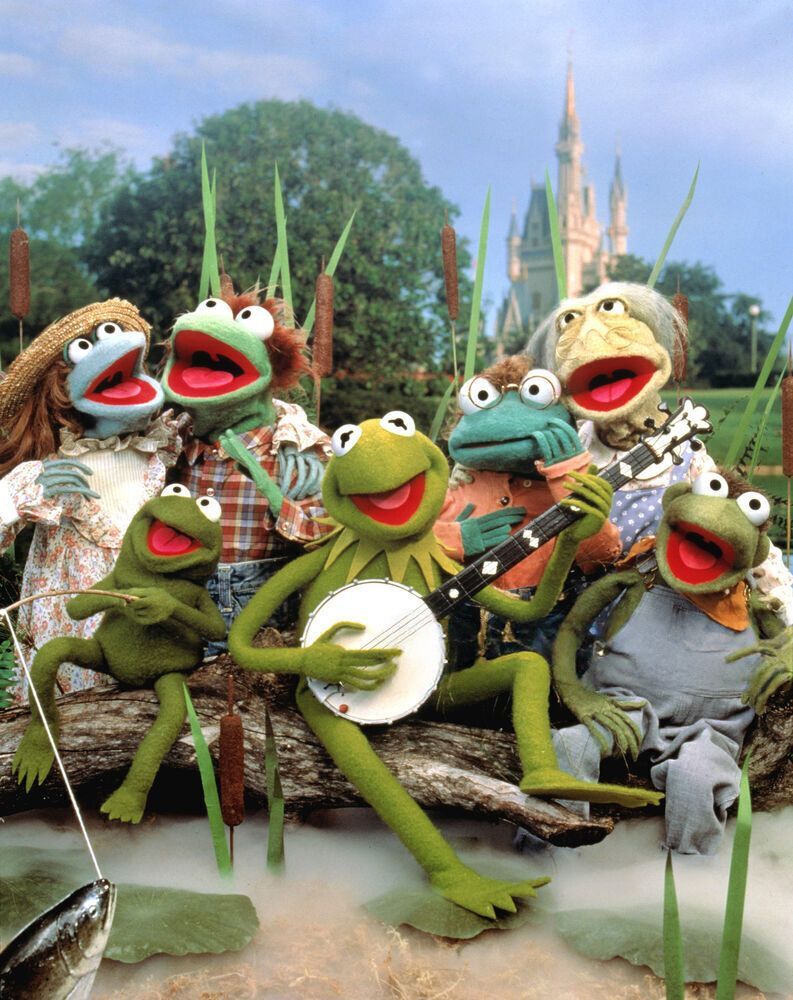 #Disney #DisneyArt #TheMuppets  #Muppets #Kermit #MissPiggy