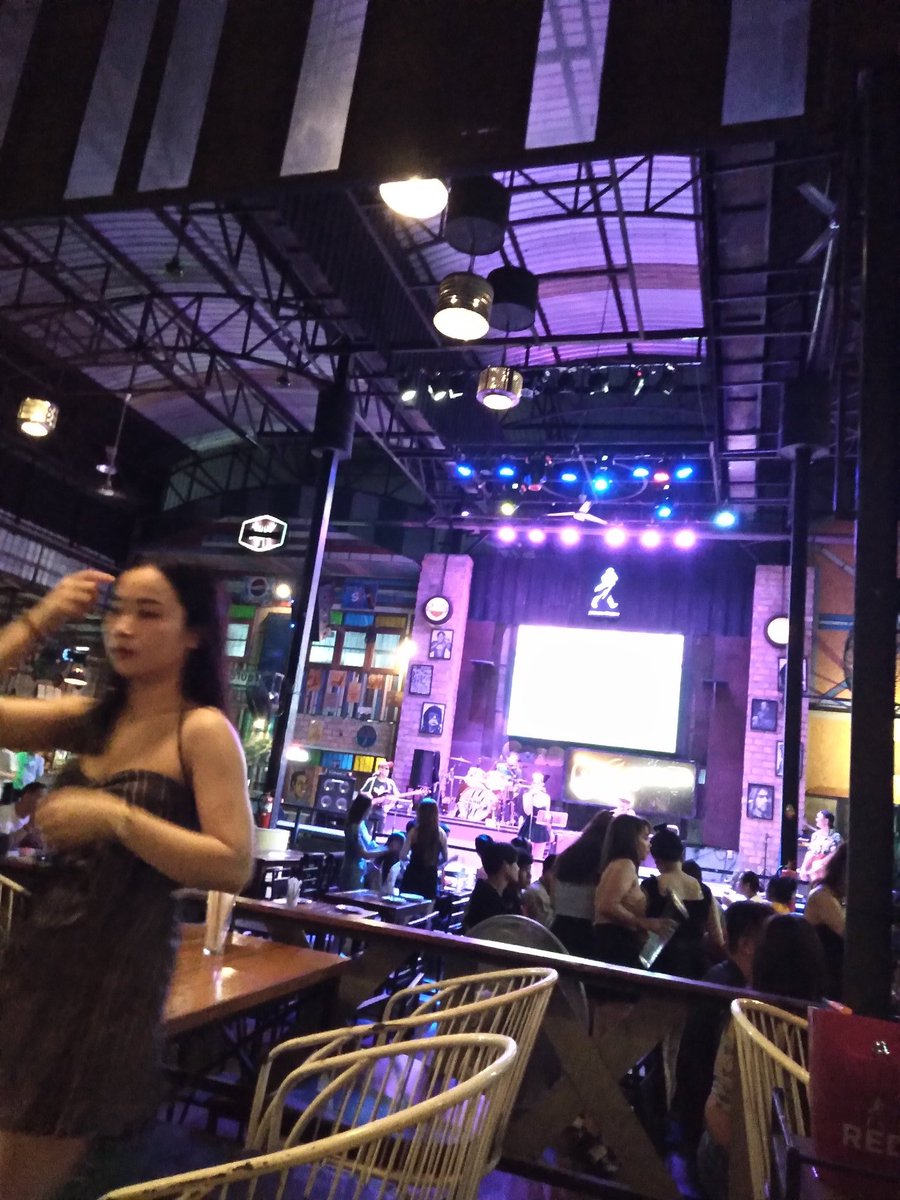 ใครอยากเจอป้าก็ตามมานะค่ะ...ร้าน 1980 ราชพฤกษ์