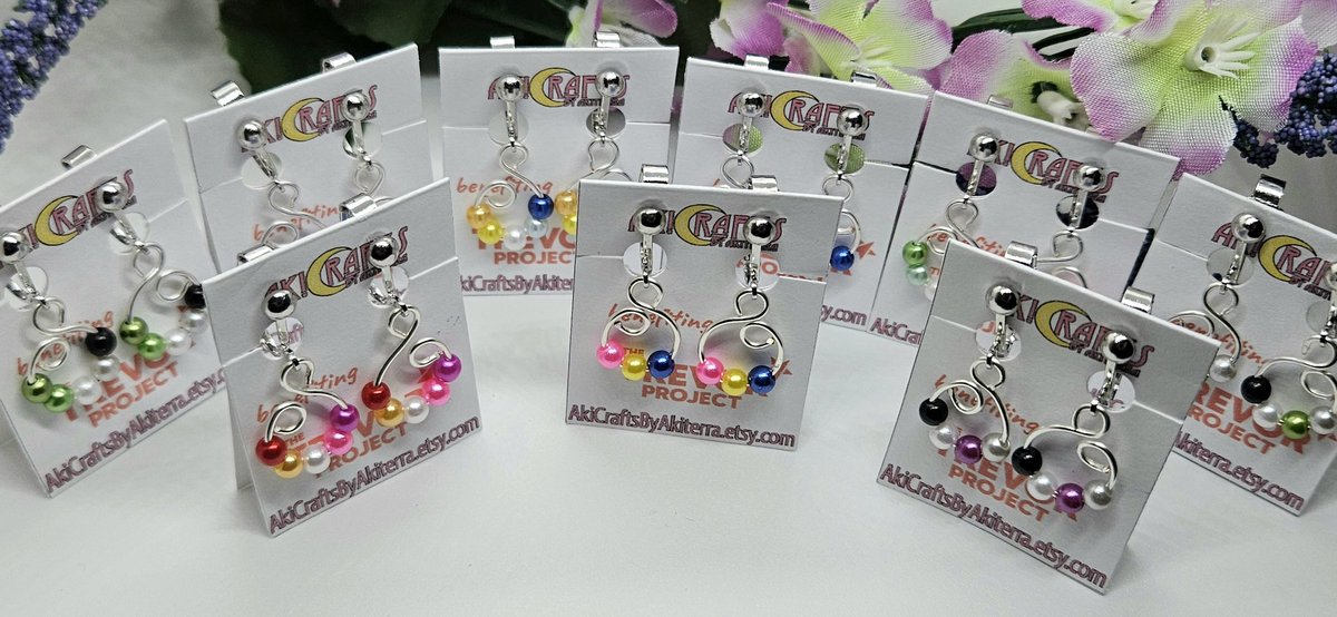 #pride2024

I am raising money to benefit #thetrevorproject ! Handmade earrings reflecting your true colors, with 50% of the proceeds going to support #LGBT Youths in crisis.

akicraftsbyakiterra.etsy.com/listing/151250…