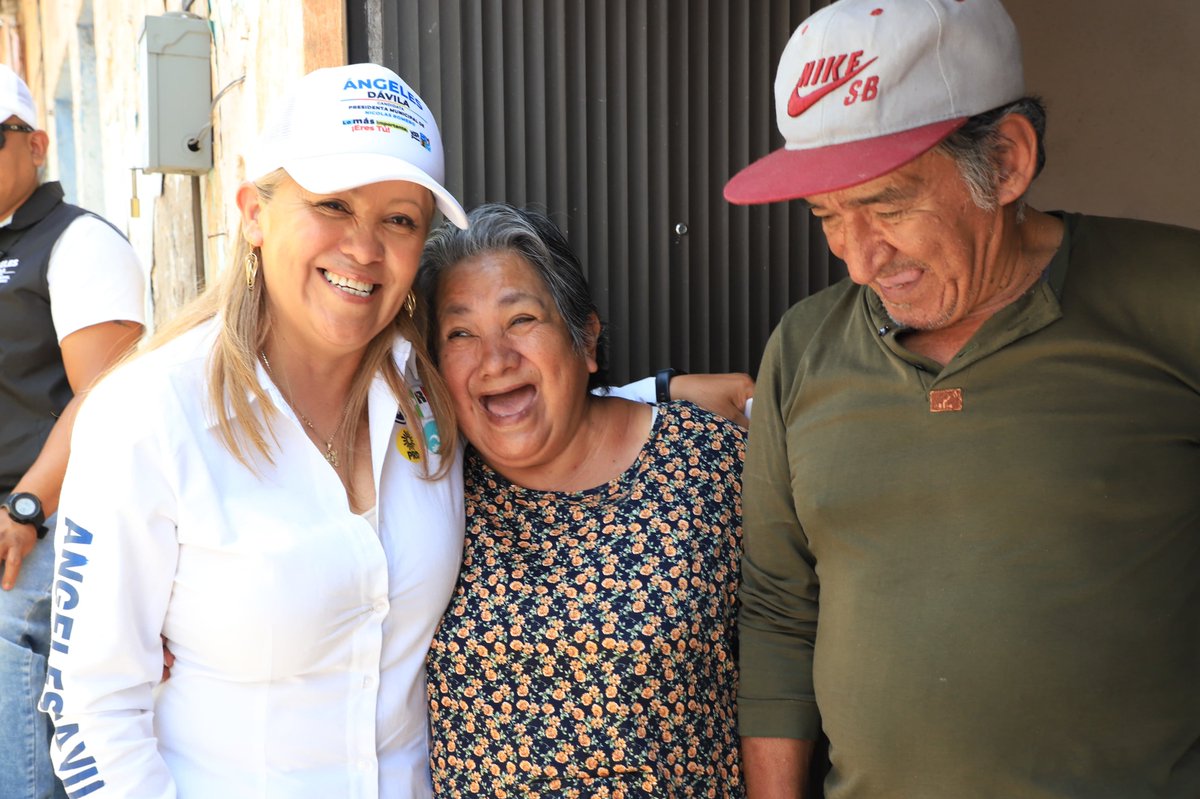 Cuando de verdad perteneces a un lugar, lo conoces y conoces a su gente; de inmediato me identifico con nuestras vecinas y vecinos, porque también me duele todo lo que está pasando en nuestro municipio. 💙

La buena noticia es que esto cambiará este 2 de junio en #NicolásRomero