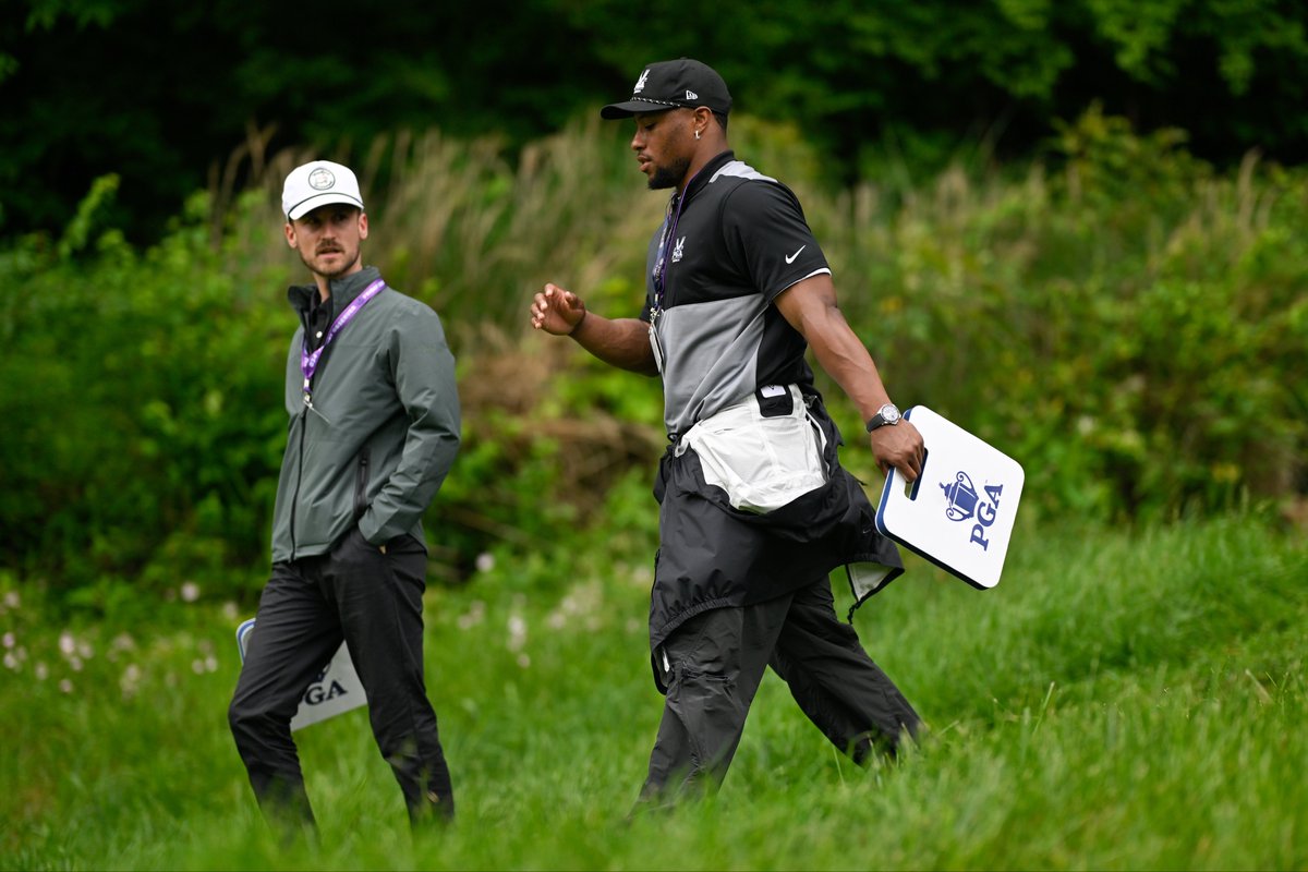 Saquon Barkley is at the @PGAChampionship #Eagles @BJared94