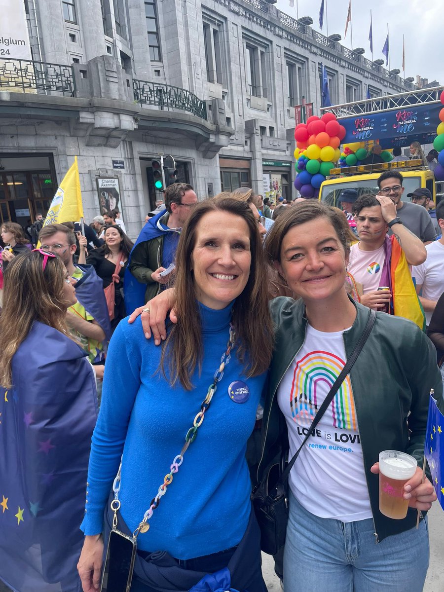 Pride Brussels 2024 with <a href="/Sophie_Wilmes/">Sophie Wilmès</a> . Everyone deserves the right to love + live freely. 🏳️‍🌈
Support + respect for LGBTI rights can save lives and promote mental well-being.
Together, we can create a world where everyone feels valued and accepted. ❤️ <a href="/RenewEurope/">Renew Europe</a> <a href="/VVD_Europa/">VVD Europa</a>