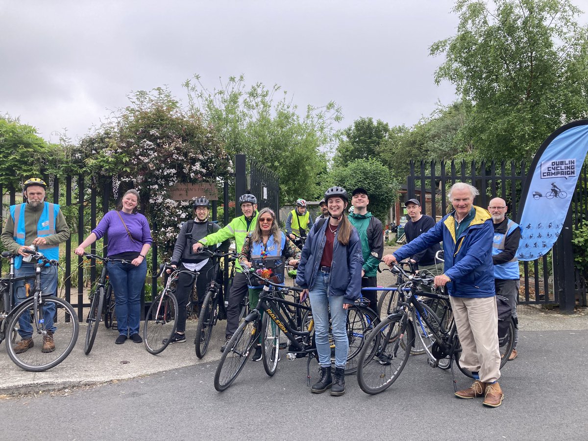 We’d a wonderful day biking round Dublin’s gorgeous Community Gardens, soaking up a huge amount of information about biodiversity, and horsing down some delicious food from Cloud Cafe @cloudcafedublin @DubCommGrowers @IrishEnvNet #bikesandgardens #cycledublin #biodiversityweek
