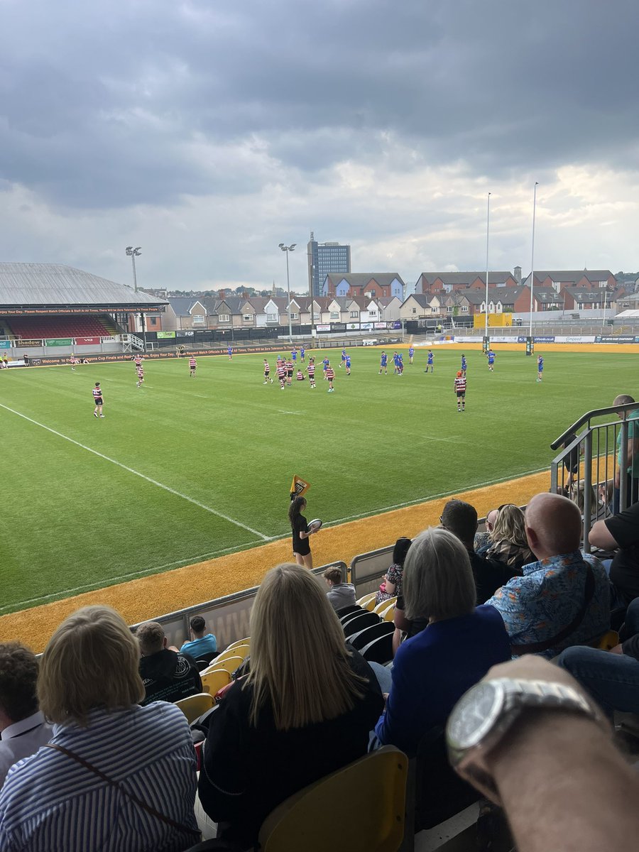 A fy nhîm fy hun! Gwych gweld ein cymuned yn gwella ac yn ehangu. C’mon Sneg 💙❤️
<a href="/saintsrugby_/">Senghenydd RFC 🏉</a> <a href="/SRFC_Women/">Senghenydd Sirens</a>