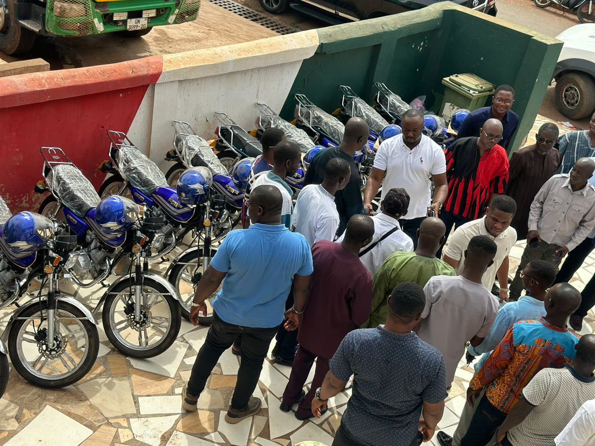 AnnanPerry's tweet photo. Earlier today, I presented eleven (11) motorcycles to our Bono East Regional Chairman for onward delivery to our hardworking Communication Officers in the region, for and on behalf of H.E. John Dramani Mahama.

We are eternally grateful to our father and flag-bearer H.E. John Dramani Mahama for his continuous support and guidance. 

So far, all our Communication Officers in seven (7) regions (Bono, Upper East, Upper West, North East, Western North, Savannah and Bono East) have received brand new motorbikes to enhance their mobility and assist them to effectively disseminate the messages of the party. Some of these regions and others have also received logistics such as mobile phones, laptops among others in this endeavor. 

Our profound appreciation also goes to all our benefactors who continue to support the communications bureau of the party. With your support and the help of God, we shall cover all 16 regions and achieve our goal of providing every region with a strong pickup vehicle mounted with strong P.A system, for the effective dissemination of the messages of the party for VICTORY come December 7, 2024. 

SAMMY GYAMFI ESQ.
National Communications Officer, NDC