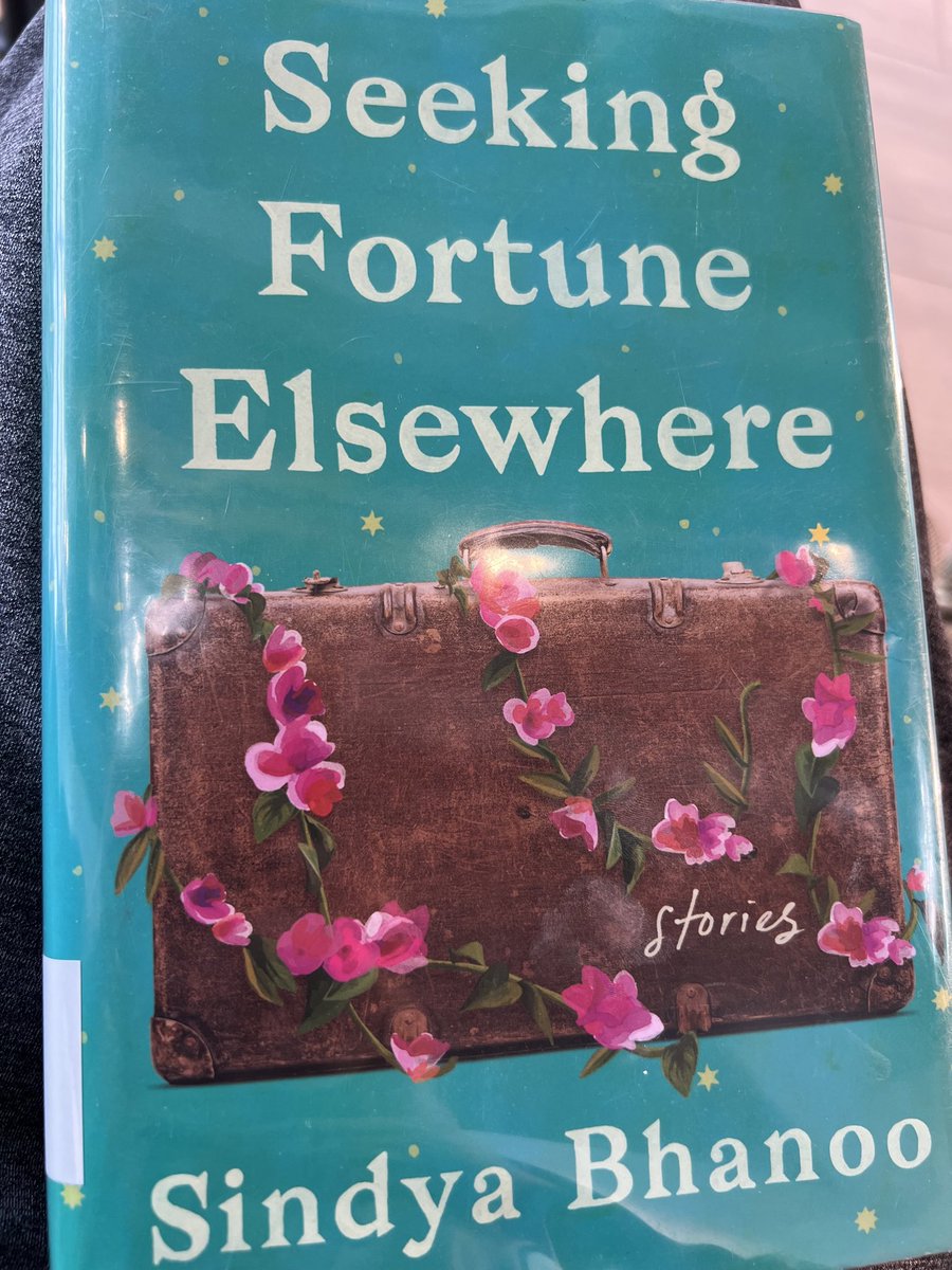 Just finished reading @sindyabhanoo collection of short stories “Seeking Fortunes Elsewhere.” Cannot gush about it enough. One of the best pieces of South Asian fiction I’ve read this year. Beautifully written bittersweet stories. And I had SO many feels while reading!