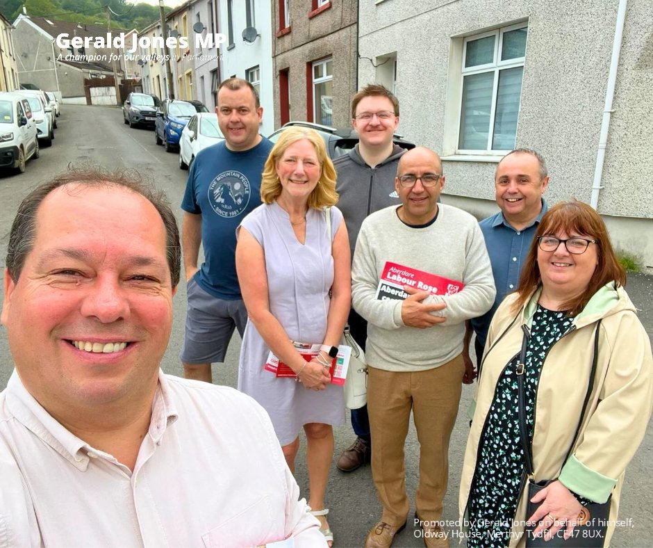 🏴󠁧󠁢󠁷󠁬󠁳󠁿 🌹 A sunny #LabourDoorstep in Cwmbach and Aberaman today! Thanks to @VikkiHowells, Cllrs @Maohoub, Sheryl Evans, Tina Williams, and the @WelshLabour team. There’s still time to join us: join.labour.org.uk